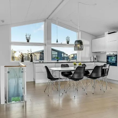 펜션 Stunning In With Kitchen